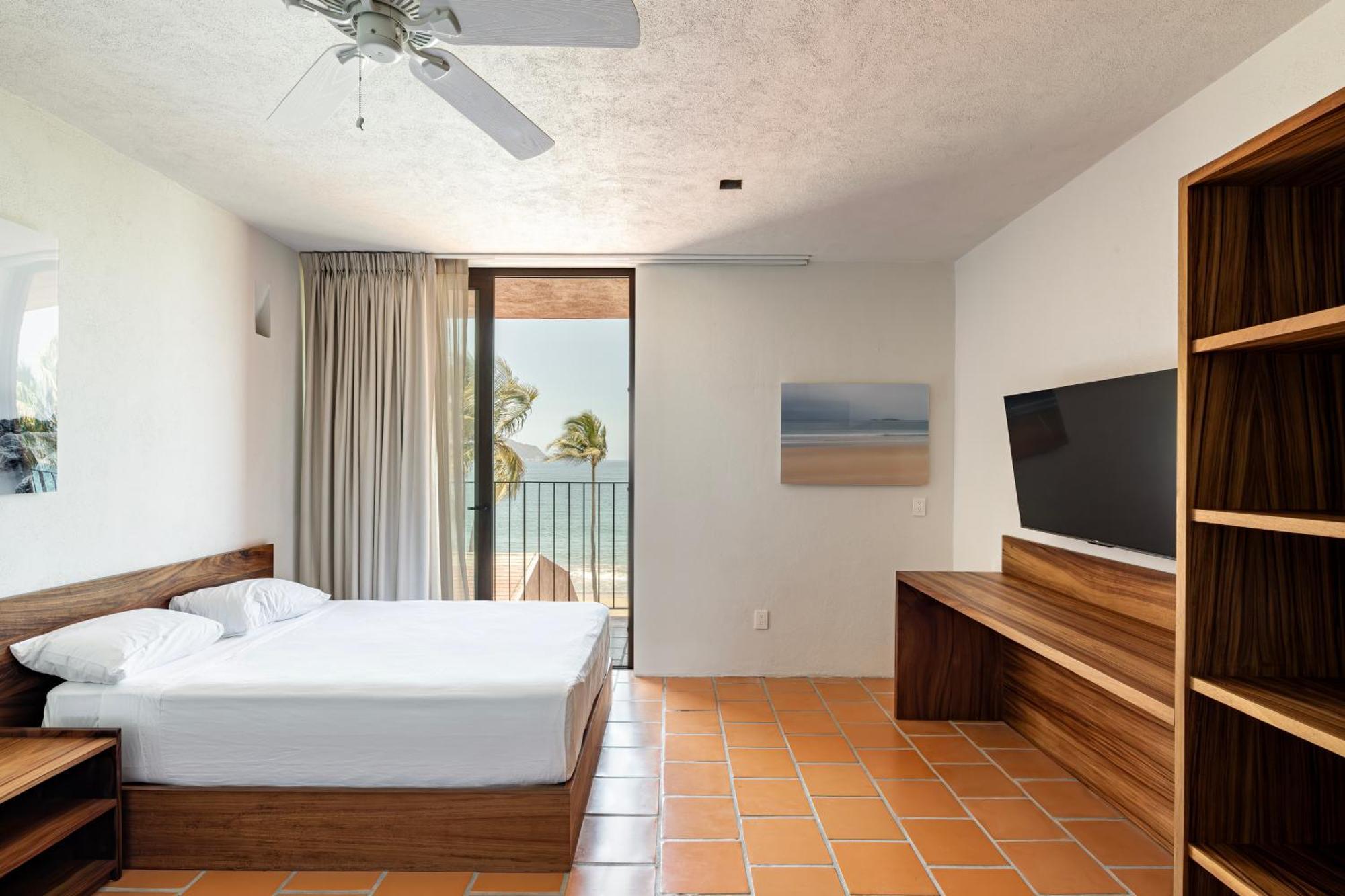 Hotel Aurelia San Patricio Melaque Bagian luar foto