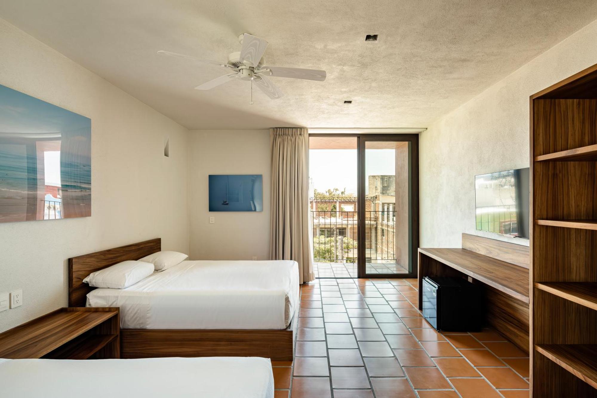 Hotel Aurelia San Patricio Melaque Bagian luar foto